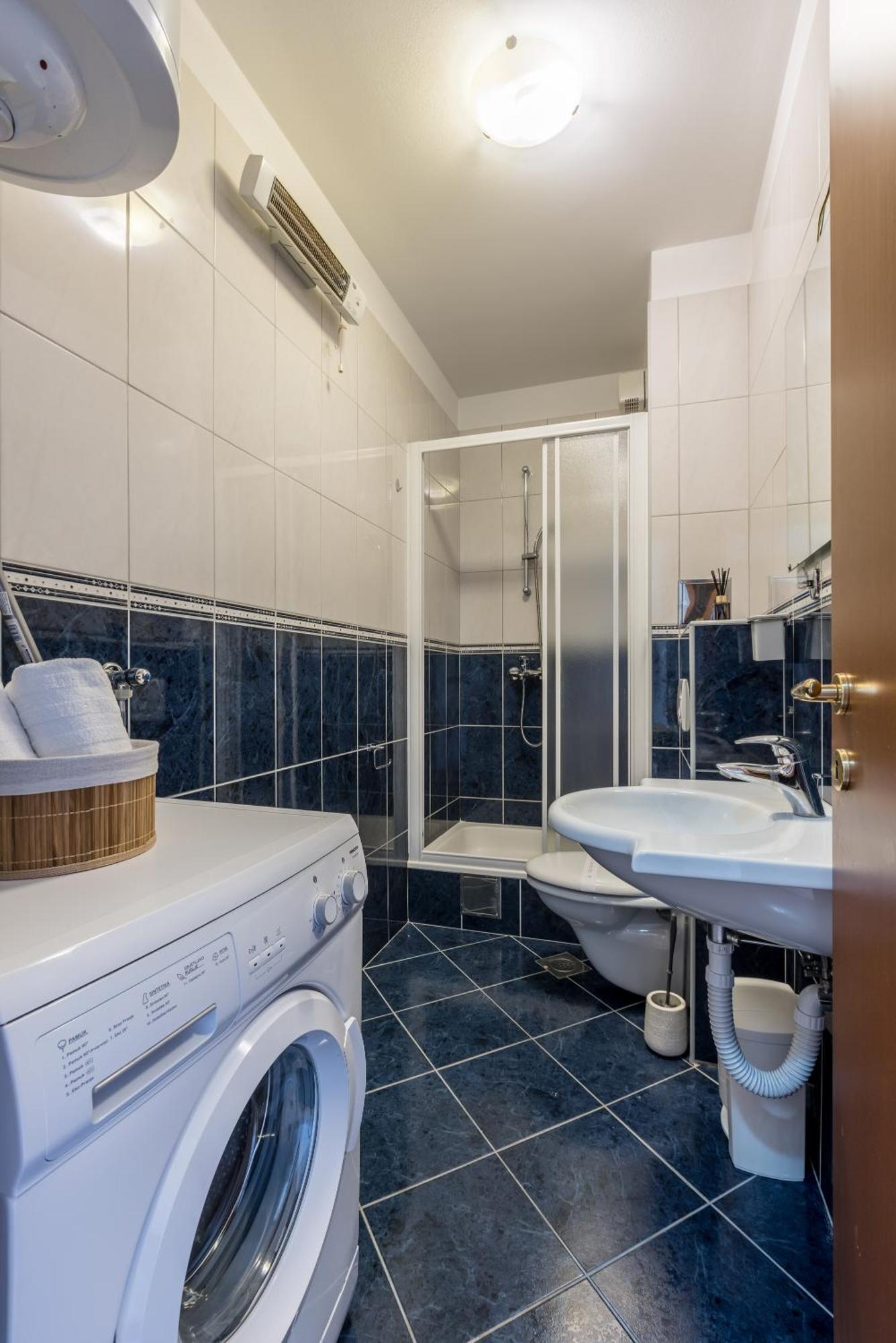 Apartment Split Karoglan Экстерьер фото